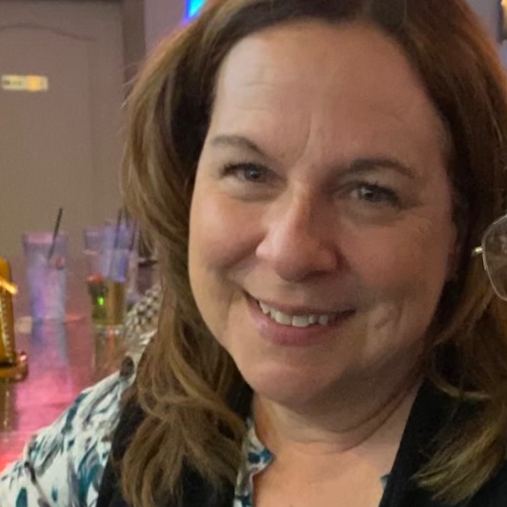 Meet your Posher, Sharon